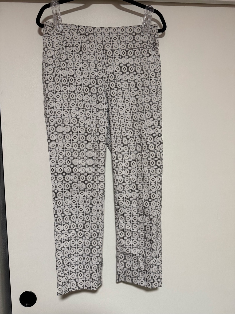 Zac & Rachel White and Gray Geometric Slim Pants